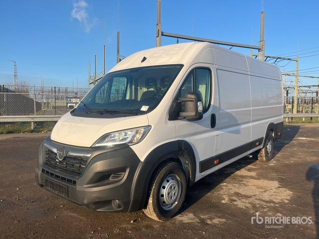 صغيرة, ميكروباص 2022 Opel Movano Passenger Van: صور 1