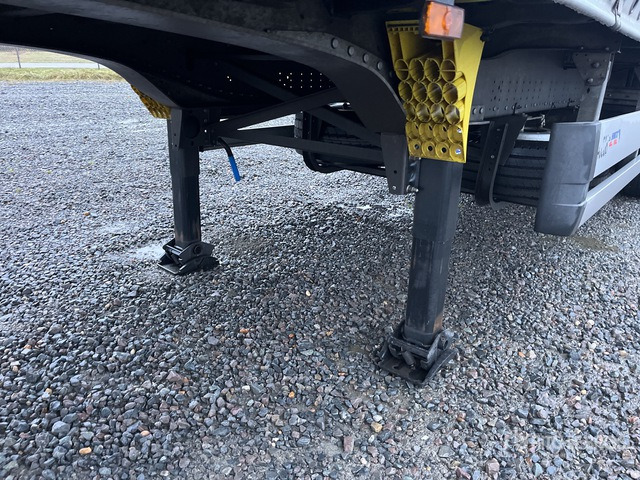 2022 Schmitz SCS24 13.9 mm Tri/A Curtain Side Trailer - مقطورة ستارة: صور 2 2022 Schmitz SCS24 13.9 mm Tri/A Curtain Side Trailer - مقطورة ستارة: صور 2