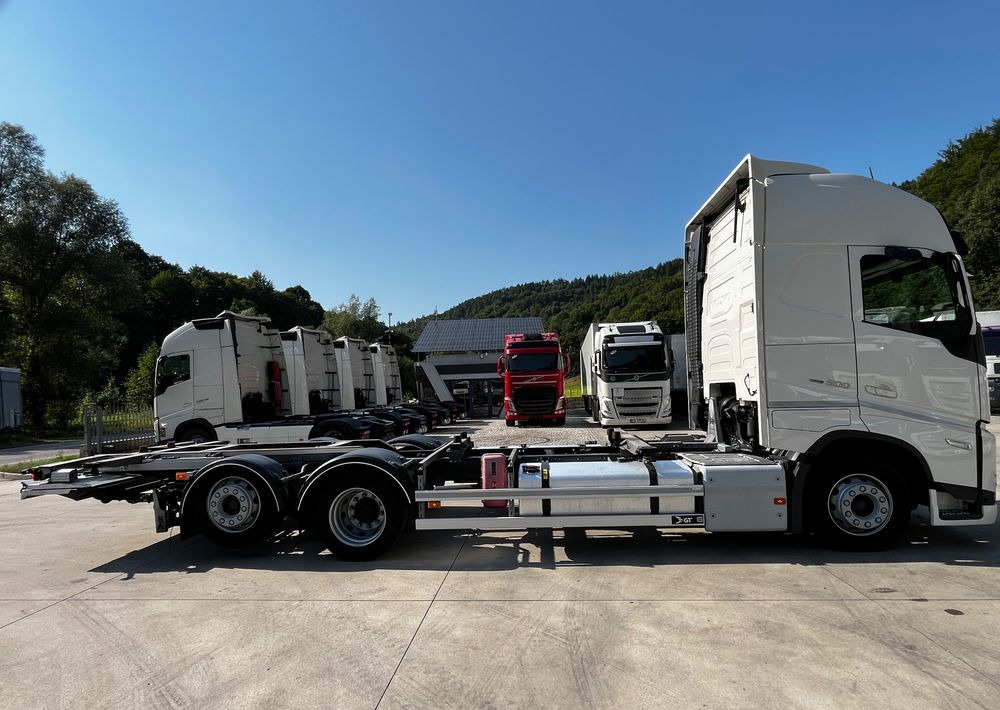 Volvo FH500 BDF 6x2 // Dolny zaczep // Euro 6 motor ! // New Face // XXL Cab // - الشاسيه شاحنة: صور 4 Volvo FH500 BDF 6x2 // Dolny zaczep // Euro 6 motor ! // New Face // XXL Cab // - الشاسيه شاحنة: صور 4