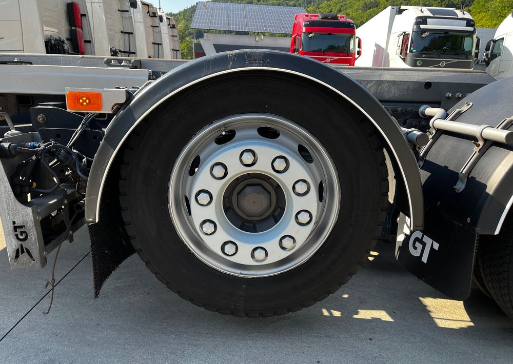 الشاسيه شاحنة Volvo FH500 BDF 6x2 // Dolny zaczep // Euro 6 motor ! // New Face // XXL Cab //: صور 17