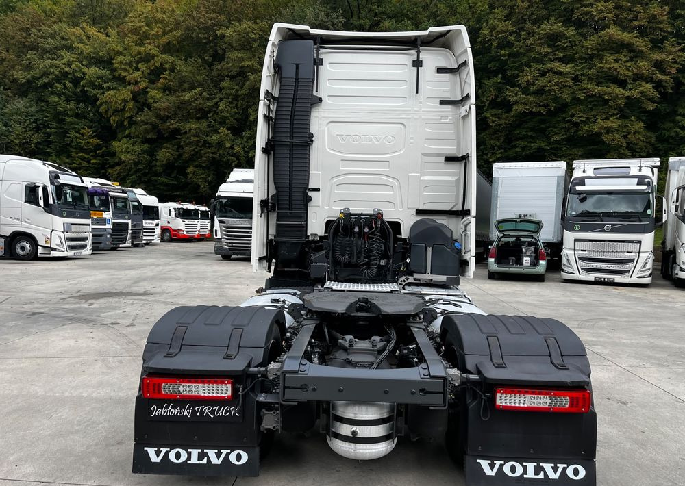 Volvo FH500 // Zamiana na starszy //New Face // Low Deck // Full Led // ACC // Globe XL // ParkClima // Zamiana za starszy - شاحنة جرار: صور 4 Volvo FH500 // Zamiana na starszy //New Face // Low Deck // Full Led // ACC // Globe XL // ParkClima // Zamiana za starszy - شاحنة جرار: صور 4