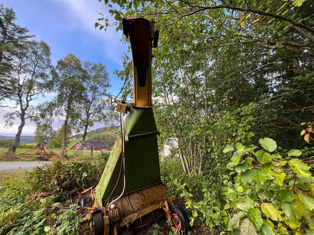 Annet Serigstad FS134 forage harvester - شنت جرار حصادة الأعلاف: صور 2 Annet Serigstad FS134 forage harvester - شنت جرار حصادة الأعلاف: صور 2