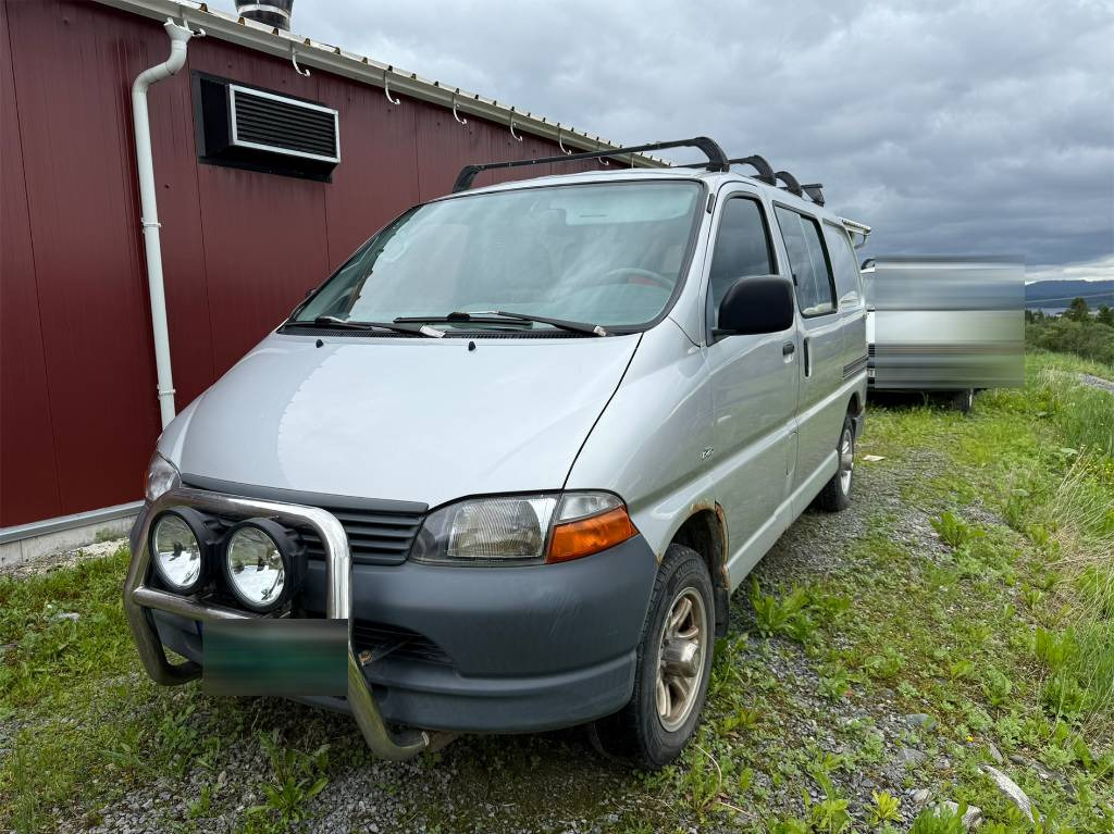 Toyota Hiace 4x4 - فان: صور 4 Toyota Hiace 4x4 - فان: صور 4