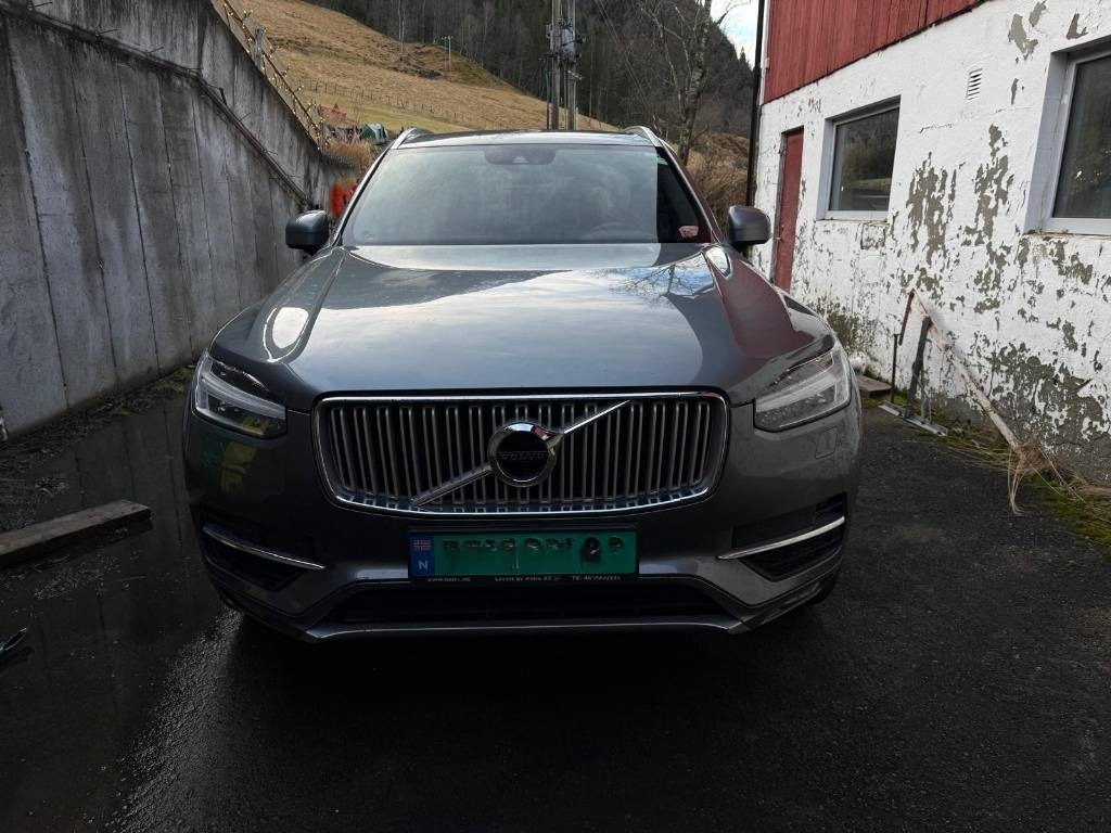 Volvo XC 90 4x4 rep. Objekt - سيارة: صور 3 Volvo XC 90 4x4 rep. Objekt - سيارة: صور 3