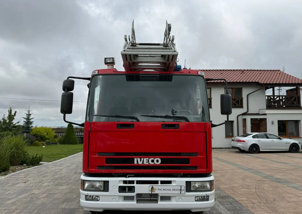 Iveco Eurocargo 130E24 - المطافئ: صور 2 Iveco Eurocargo 130E24 - المطافئ: صور 2