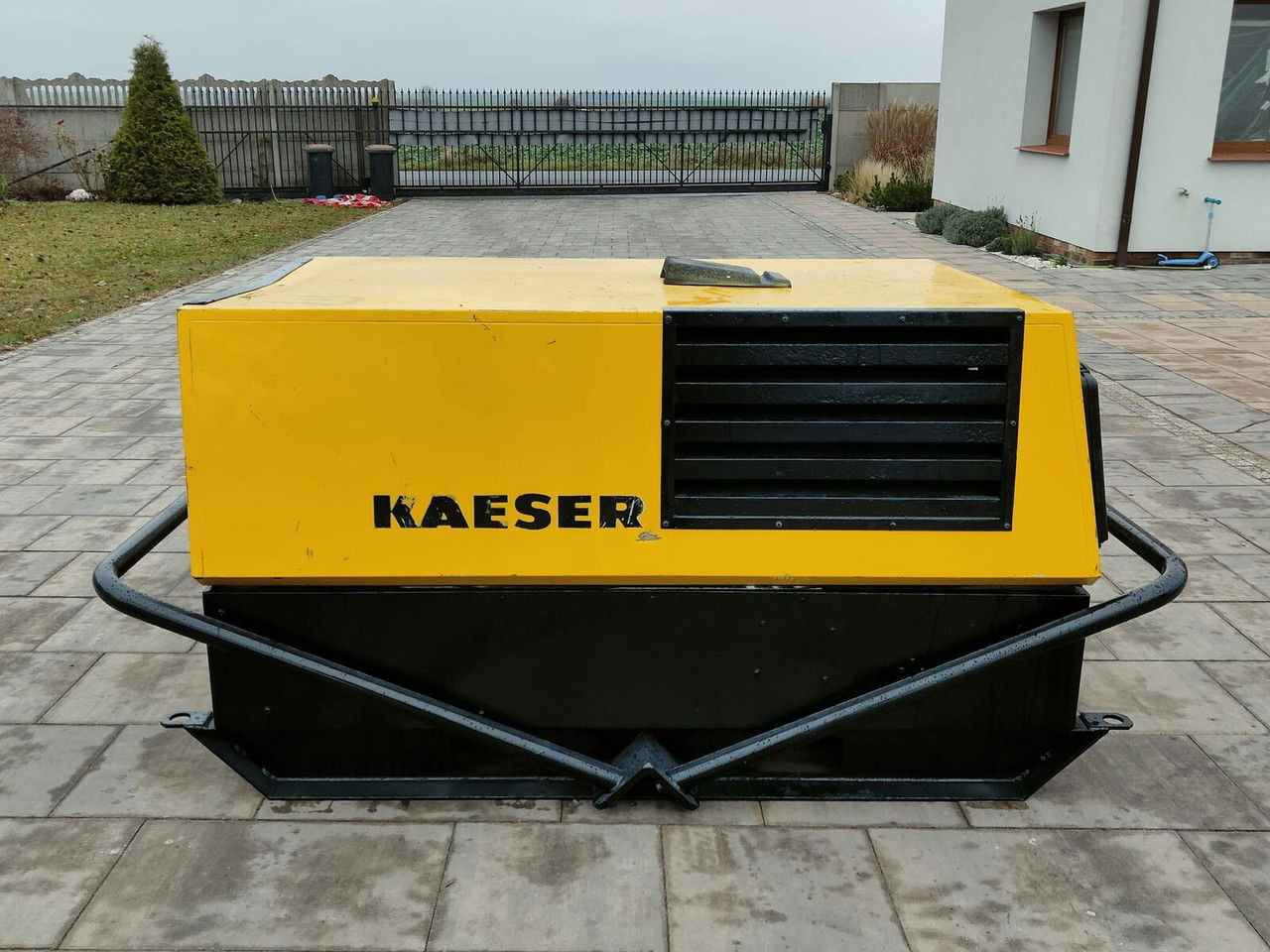 Kaeser M34E Sprężarka Elektryczna Kompresor 3.4 m3/min 22 KW - ضاغط الهواء: صور 2 Kaeser M34E Sprężarka Elektryczna Kompresor 3.4 m3/min 22 KW - ضاغط الهواء: صور 2