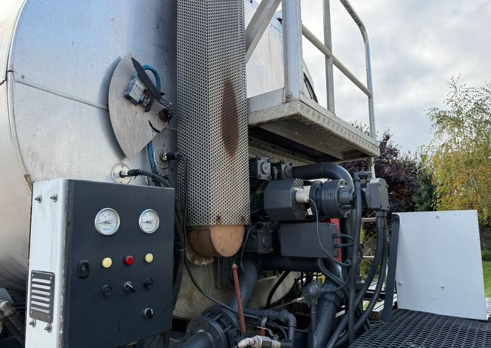 شاحنة القمامة Mercedes-Benz Atego 2533: صور 13