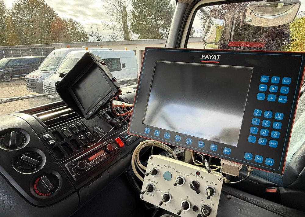 شاحنة القمامة Mercedes-Benz Atego 2533: صور 10