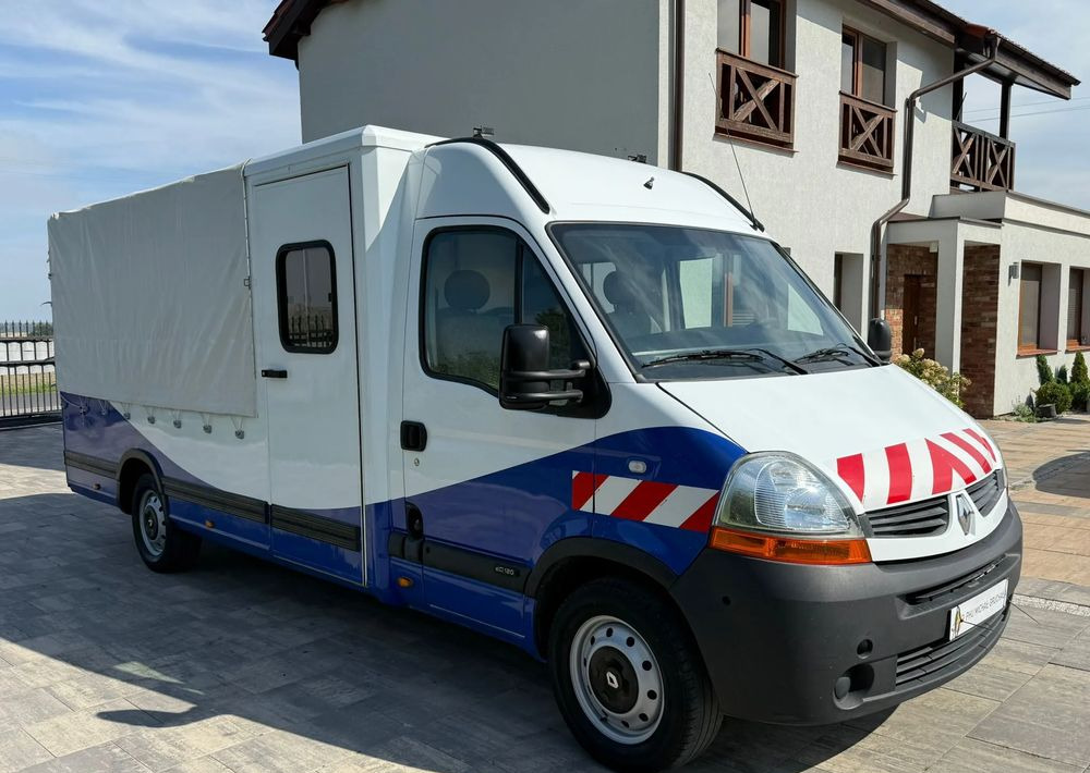 Renault Master - الشاحنات الصغيرة كابينة مزدوجة: صور 1 Renault Master - الشاحنات الصغيرة كابينة مزدوجة: صور 1