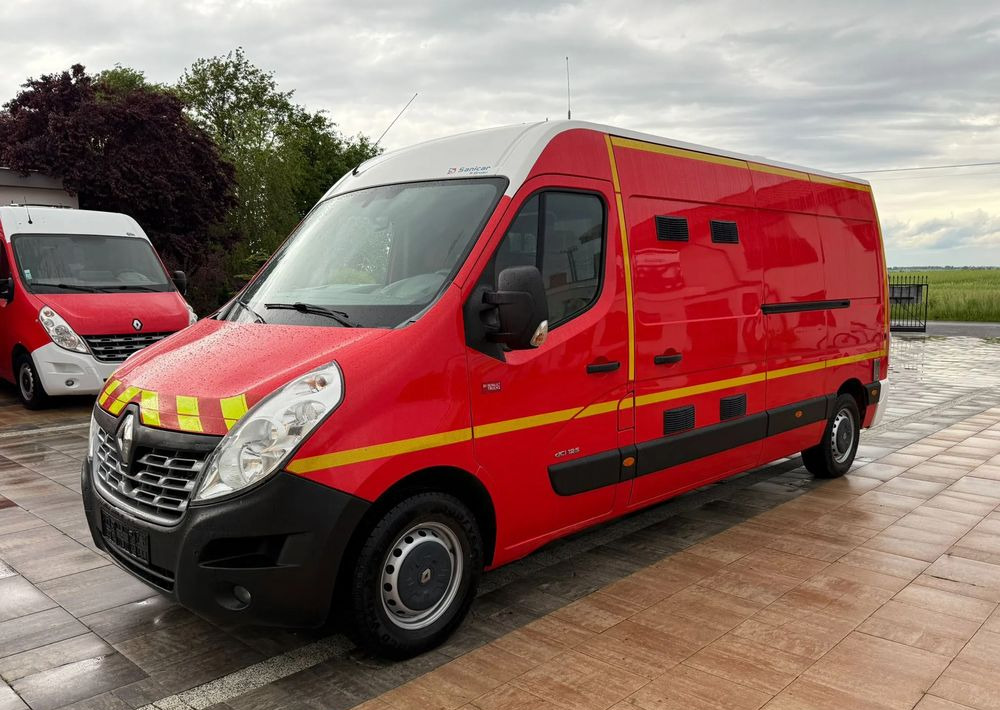 Renault Master - سيارة إسعاف: صور 3 Renault Master - سيارة إسعاف: صور 3