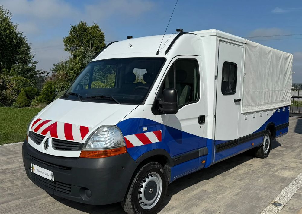 Renault Master - الشاحنات الصغيرة كابينة مزدوجة: صور 3 Renault Master - الشاحنات الصغيرة كابينة مزدوجة: صور 3