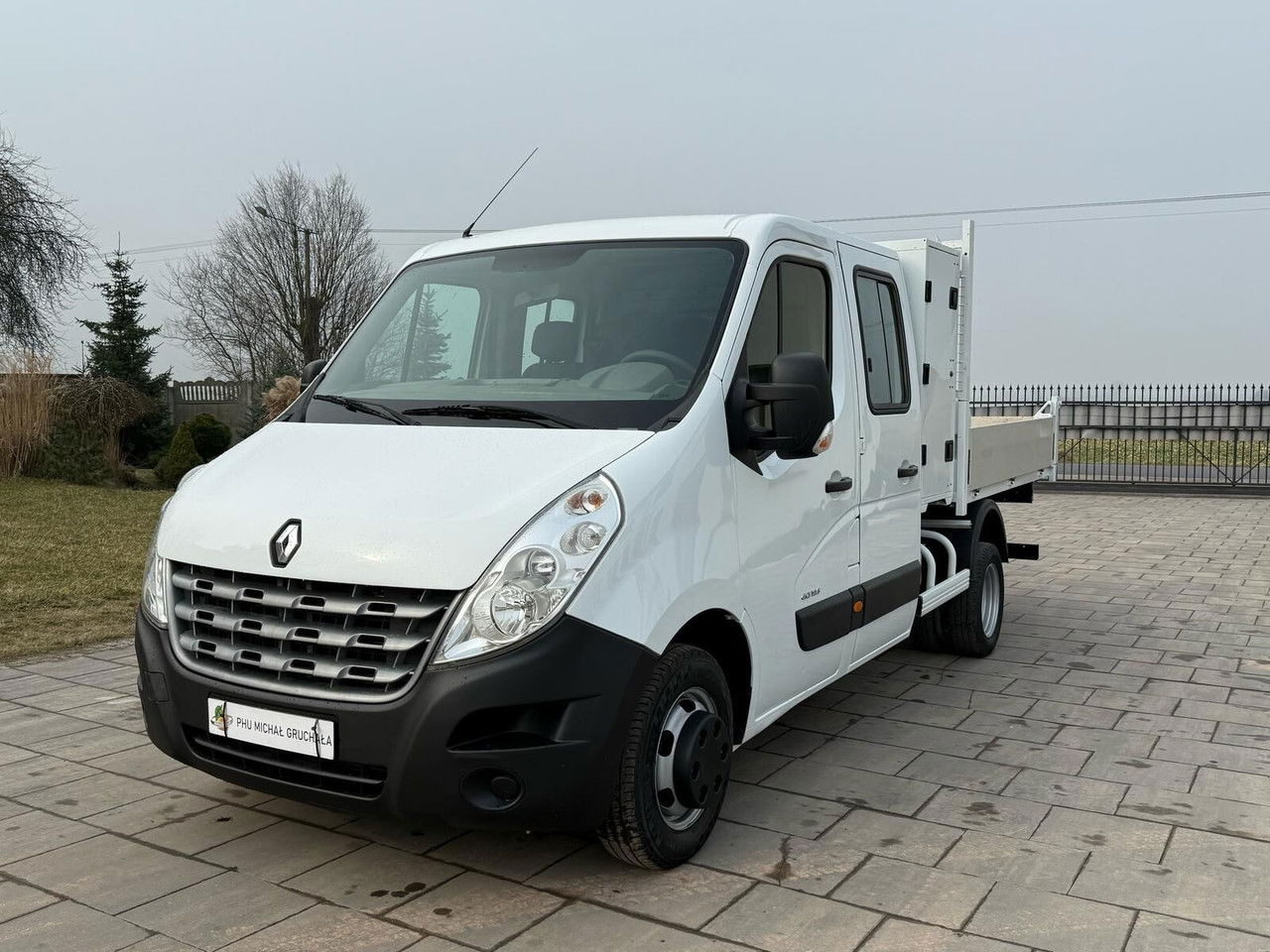 Renault Master - الشاحنات الصغيرة المسطحة: صور 3 Renault Master - الشاحنات الصغيرة المسطحة: صور 3