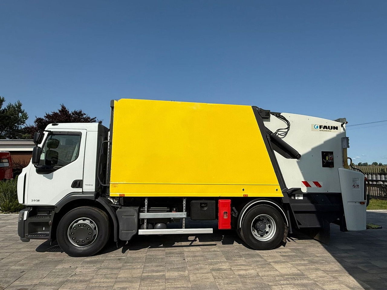 Renault Premium 280 DXI Śmieciarka Faun VR5.Untr Tylko 263TYS Przebiegu - شاحنة القمامة: صور 5 Renault Premium 280 DXI Śmieciarka Faun VR5.Untr Tylko 263TYS Przebiegu - شاحنة القمامة: صور 5