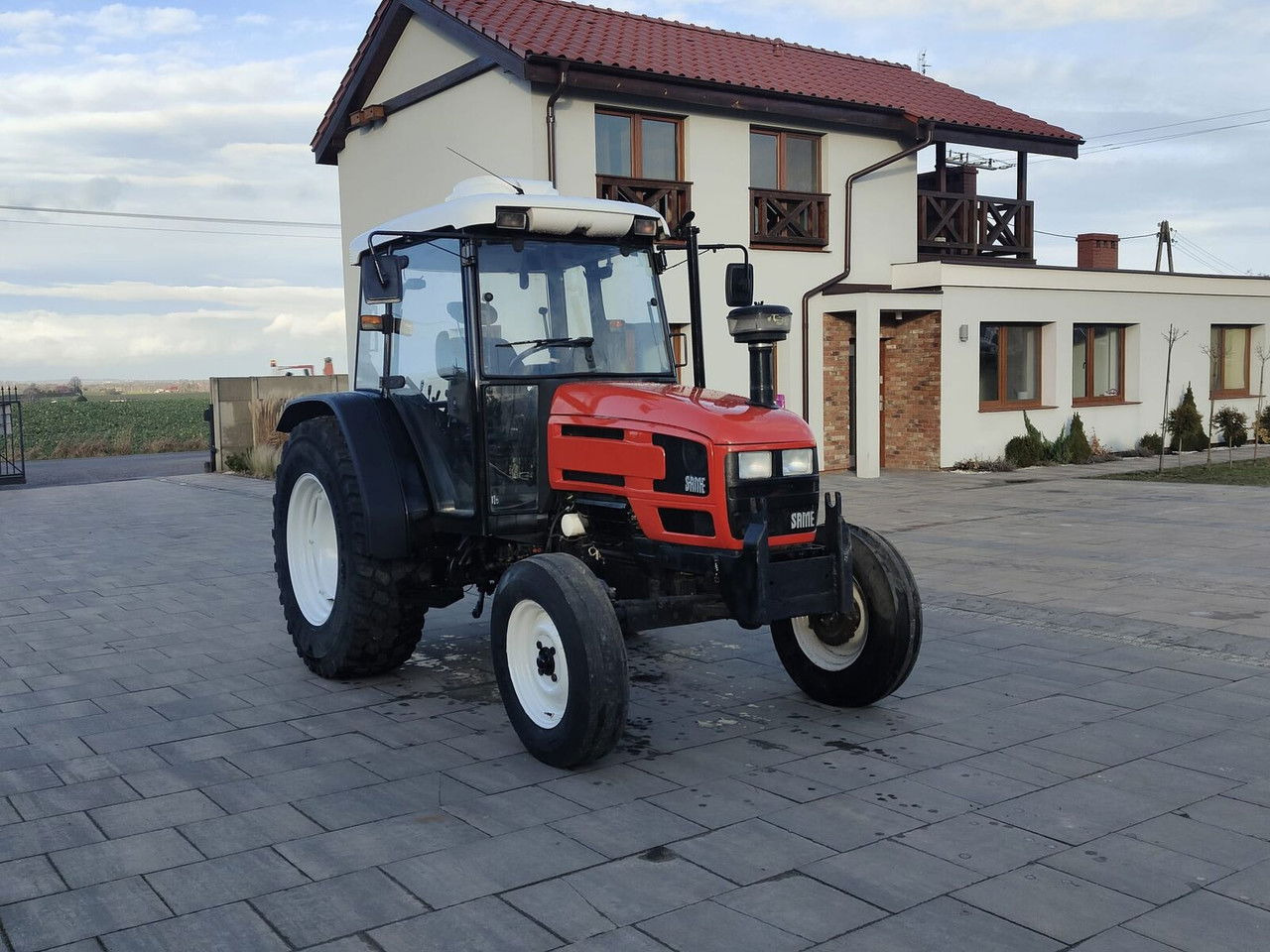 Same Dorado 70 Ciągnik Traktor Klimatyzacja Godny Uwagi - جرار: صور 1 Same Dorado 70 Ciągnik Traktor Klimatyzacja Godny Uwagi - جرار: صور 1