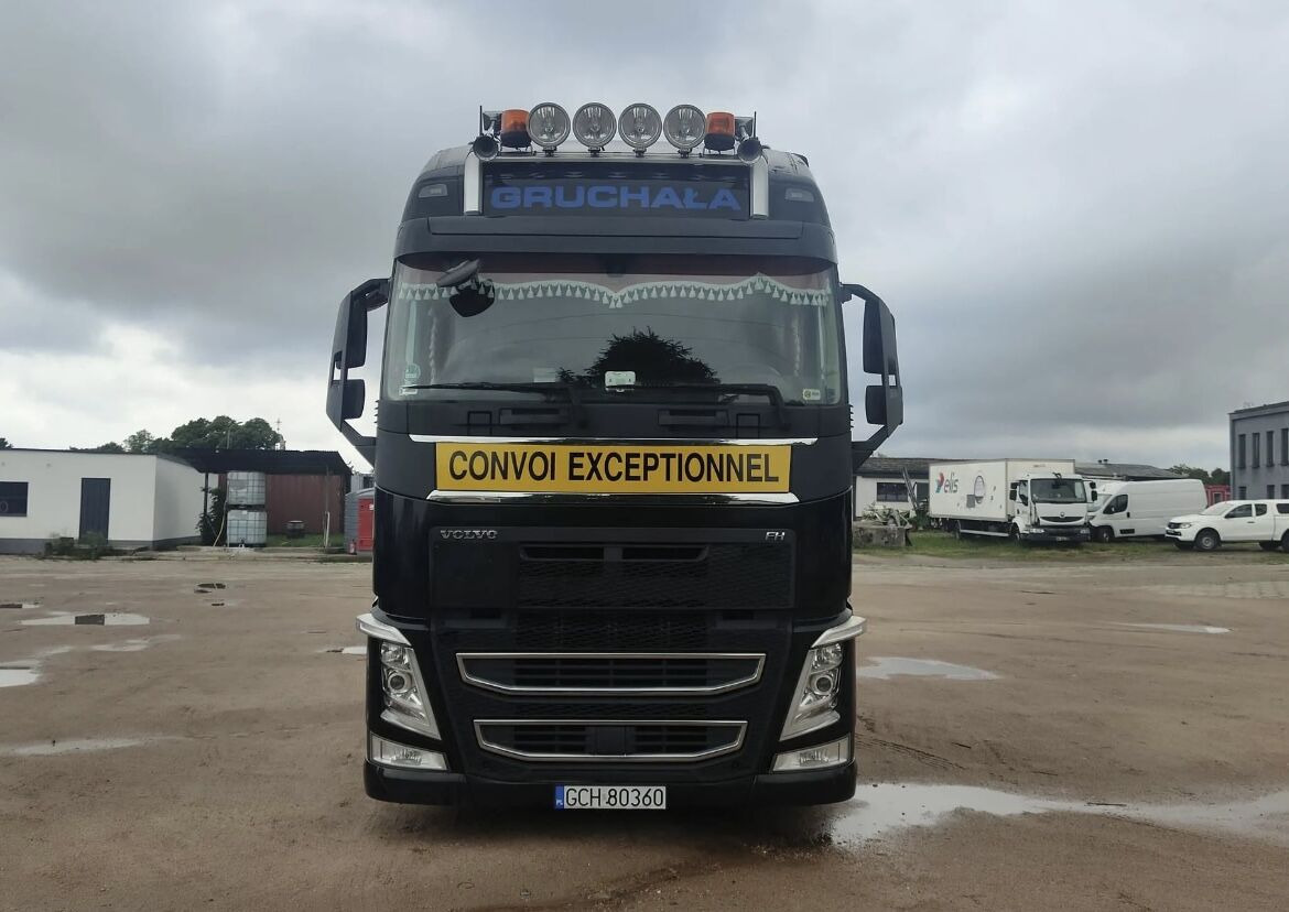 Volvo FH 500 - شاحنة جرار: صور 1 Volvo FH 500 - شاحنة جرار: صور 1
