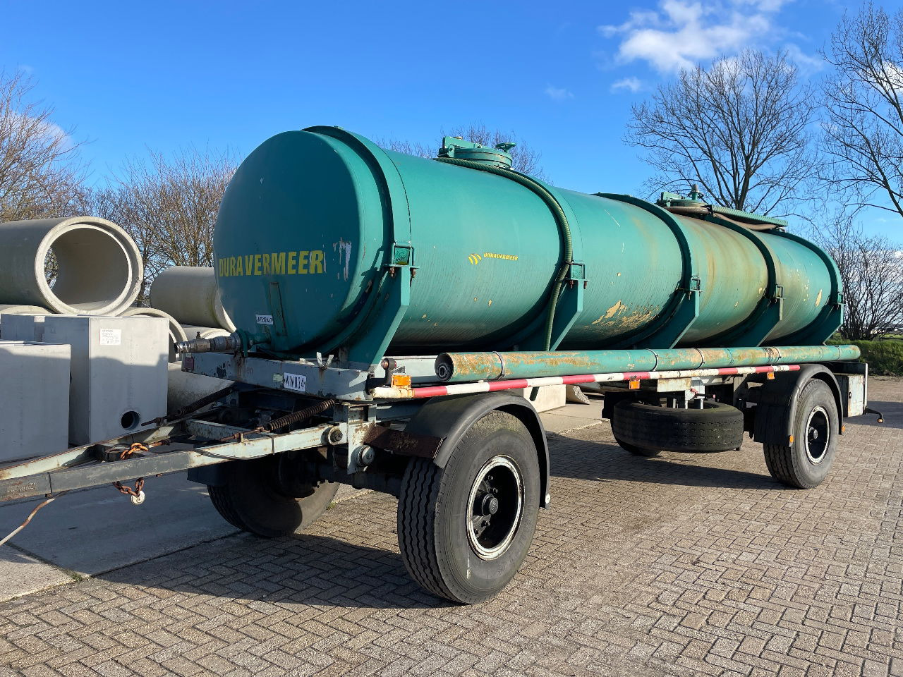 Burg Bitumen tank inox 14.000L - مقطورة صهريج: صور 1 Burg Bitumen tank inox 14.000L - مقطورة صهريج: صور 1