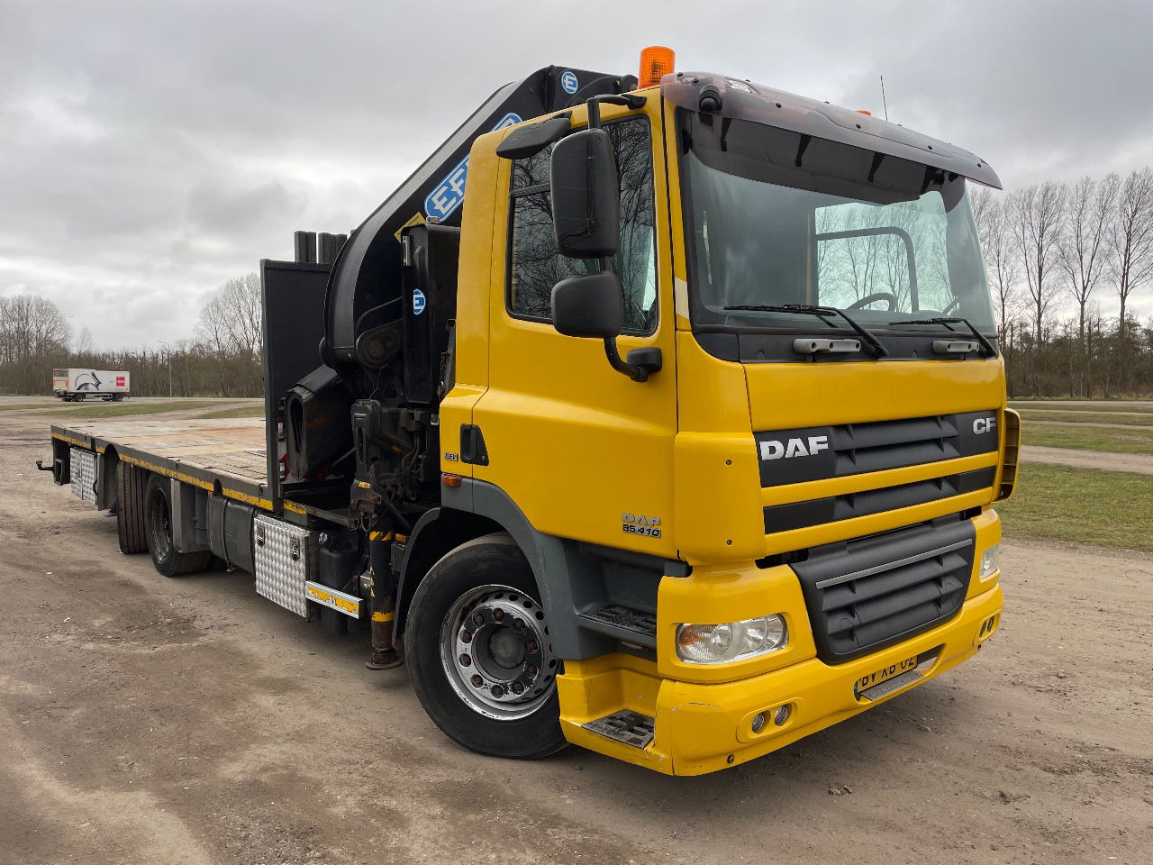 DAF 85.410 Met Effer 470 6s laadkraan ladekran loadercrane crane palfinger hiab fassi - شاحنة كرين: صور 5 DAF 85.410 Met Effer 470 6s laadkraan ladekran loadercrane crane palfinger hiab fassi - شاحنة كرين: صور 5