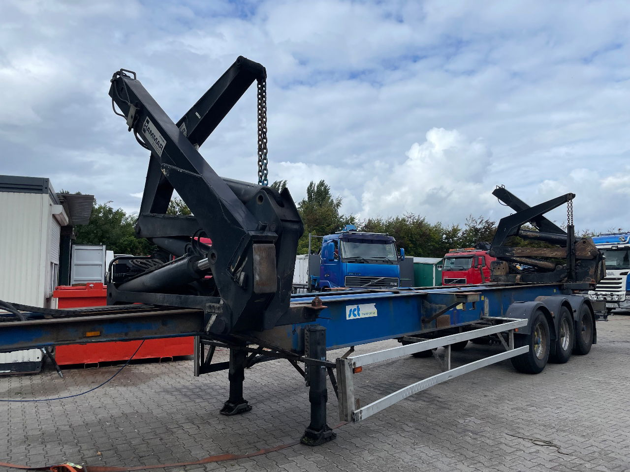 Hammar 151 HS side loader - شاحنات الحاويات/ جسم علوي قابل للتغيير نصف مقطورة: صور 1 Hammar 151 HS side loader - شاحنات الحاويات/ جسم علوي قابل للتغيير نصف مقطورة: صور 1