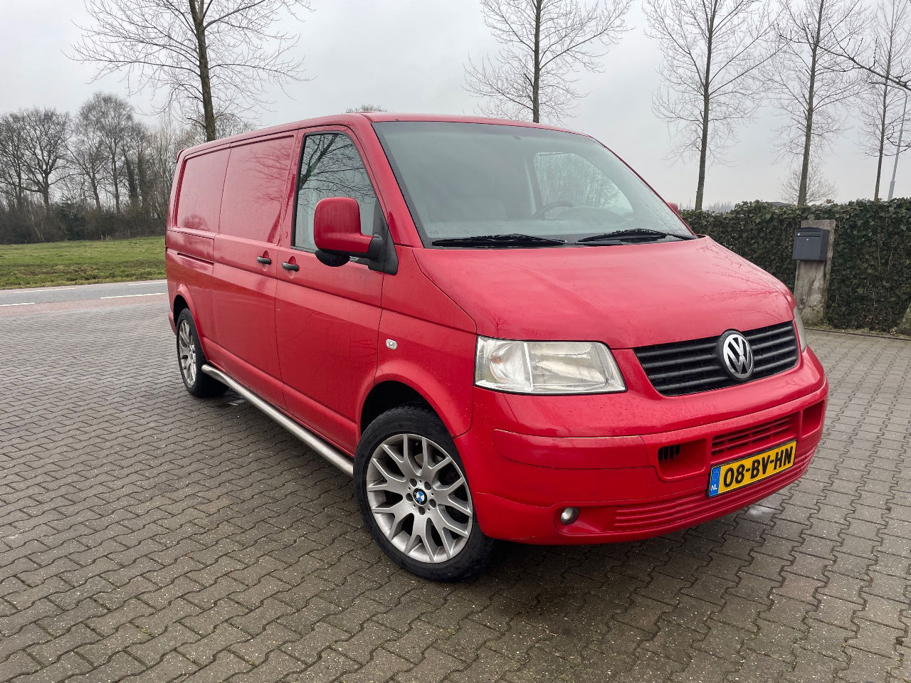 Volkswagen Transporter t5 2.5 L2 dubbele schuifdeur - فان المدمجة: صور 5 Volkswagen Transporter t5 2.5 L2 dubbele schuifdeur - فان المدمجة: صور 5