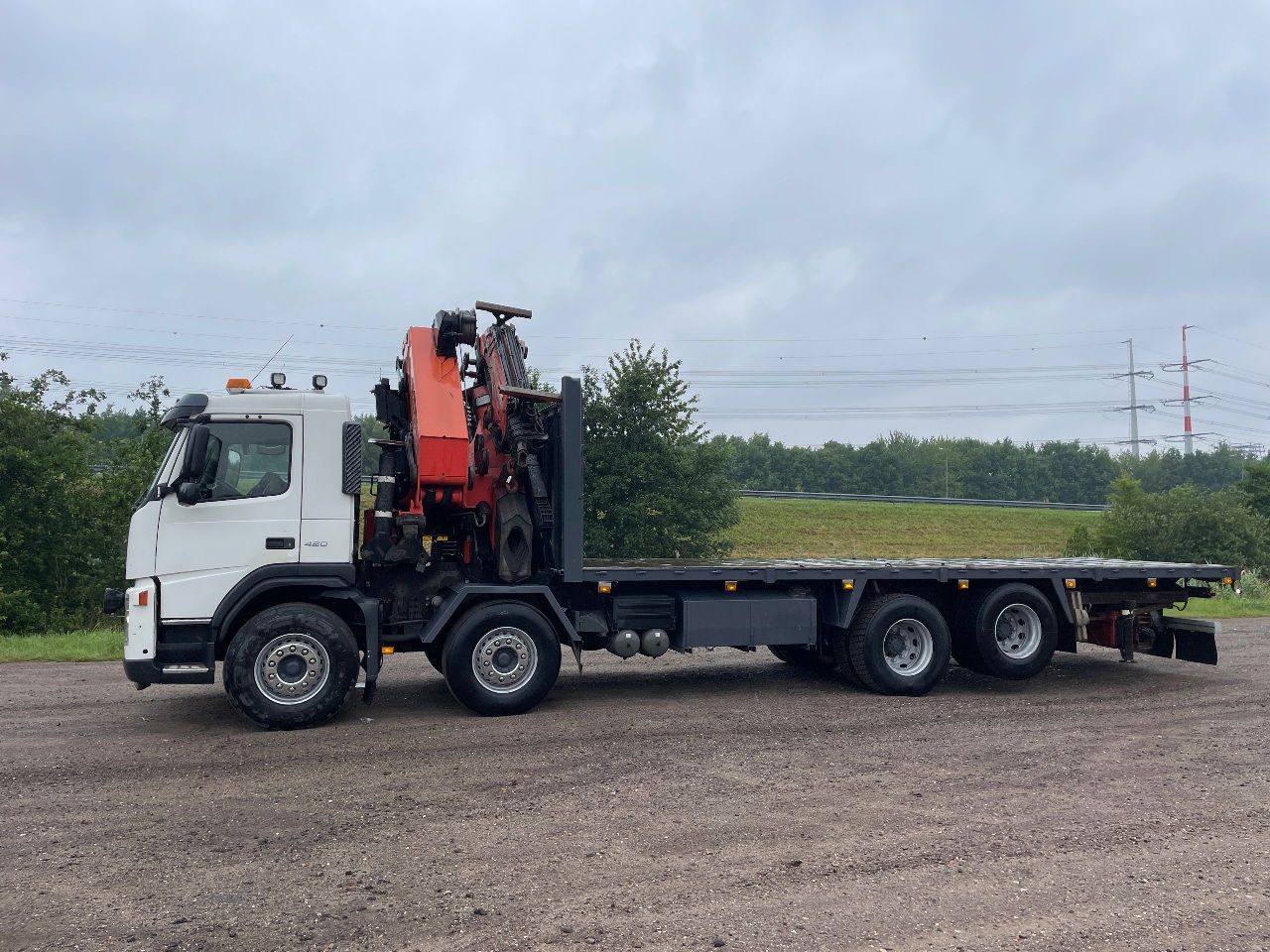 Volvo FM 12.420 with palfinger PK56002 with jib and winch, excellent condition - شاحنة كرين: صور 4 Volvo FM 12.420 with palfinger PK56002 with jib and winch, excellent condition - شاحنة كرين: صور 4