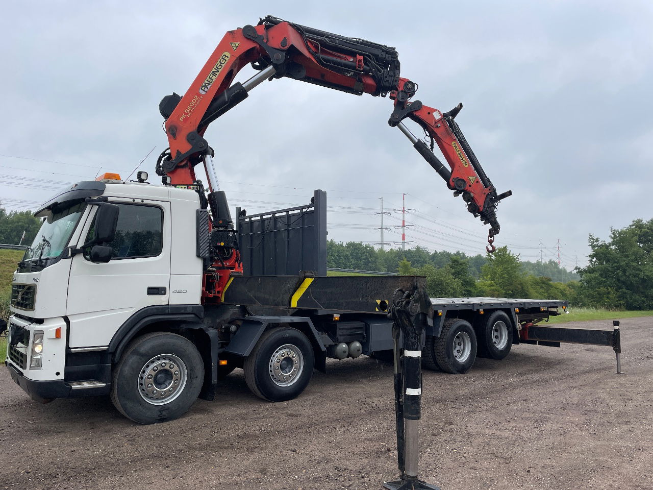 Volvo FM 12.420 with palfinger PK56002 with jib and winch, excellent condition - شاحنة كرين: صور 1 Volvo FM 12.420 with palfinger PK56002 with jib and winch, excellent condition - شاحنة كرين: صور 1