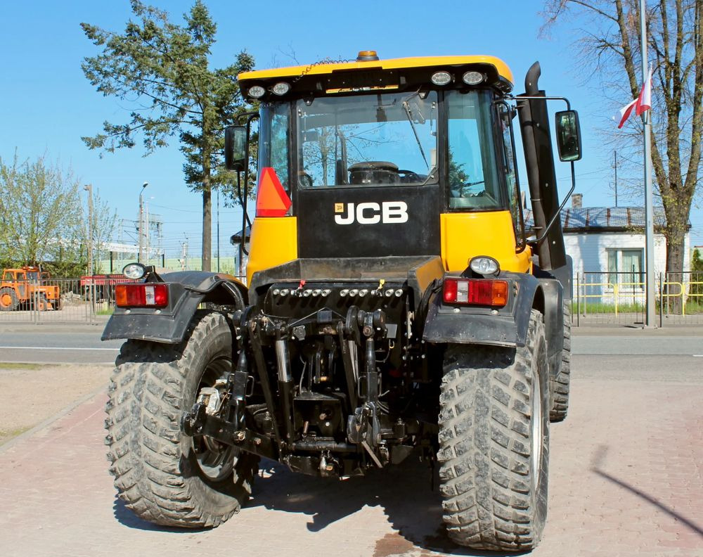 JCB Fastrac 3190 - جرار: صور 4 JCB Fastrac 3190 - جرار: صور 4