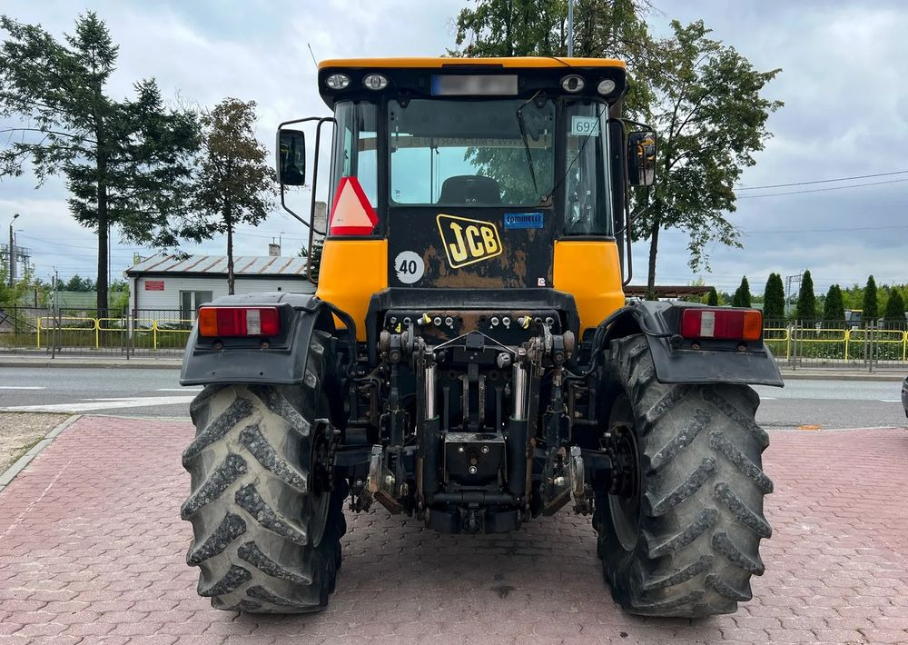 JCB Fastrac 3200 - جرار: صور 5 JCB Fastrac 3200 - جرار: صور 5