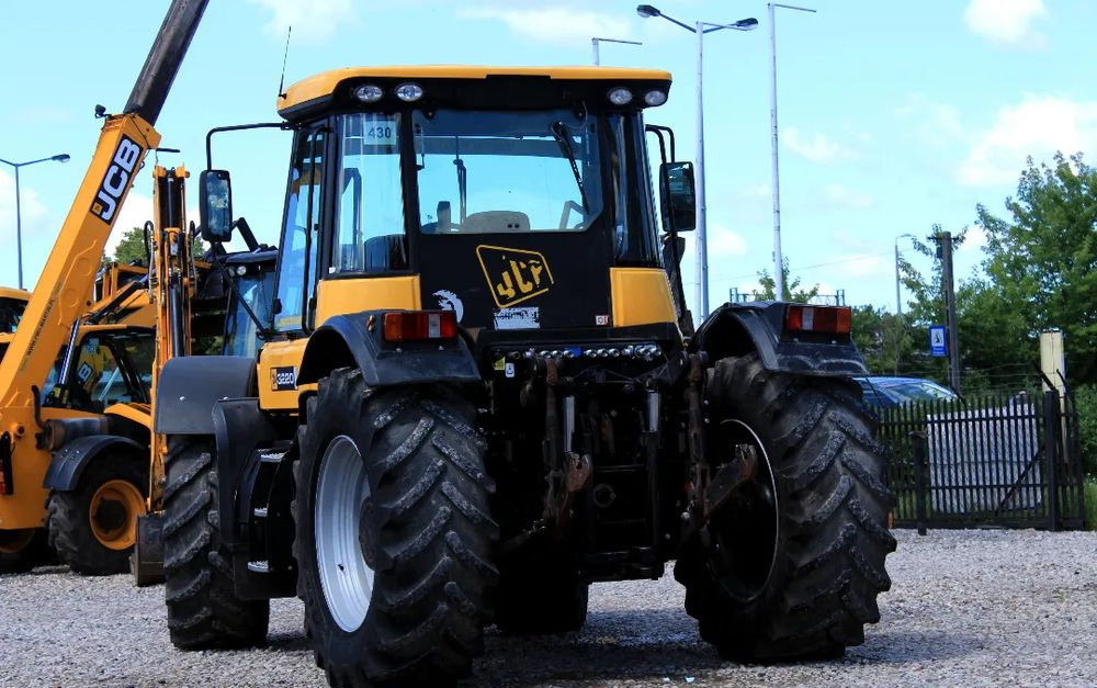 JCB Fastrac 3220 - جرار: صور 4 JCB Fastrac 3220 - جرار: صور 4