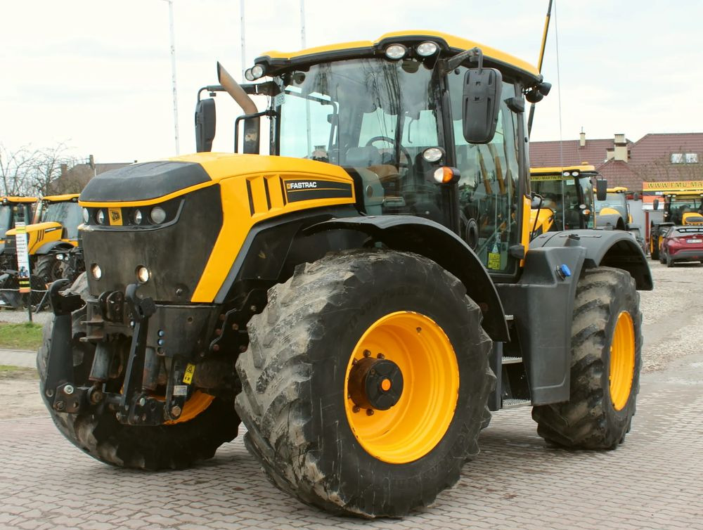 JCB Fastrac 4220 Trimble Autopilot - جرار: صور 1 JCB Fastrac 4220 Trimble Autopilot - جرار: صور 1