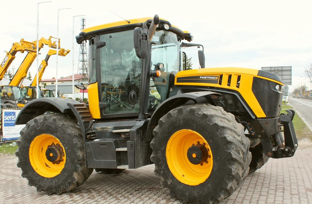 JCB Fastrac 4220 Trimble Autopilot - جرار: صور 2 JCB Fastrac 4220 Trimble Autopilot - جرار: صور 2