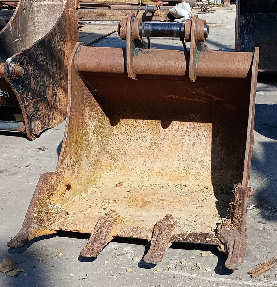 Łyżka Kopiąca JCB z zębami - بكت حفار: صور 2 Łyżka Kopiąca JCB z zębami - بكت حفار: صور 2
