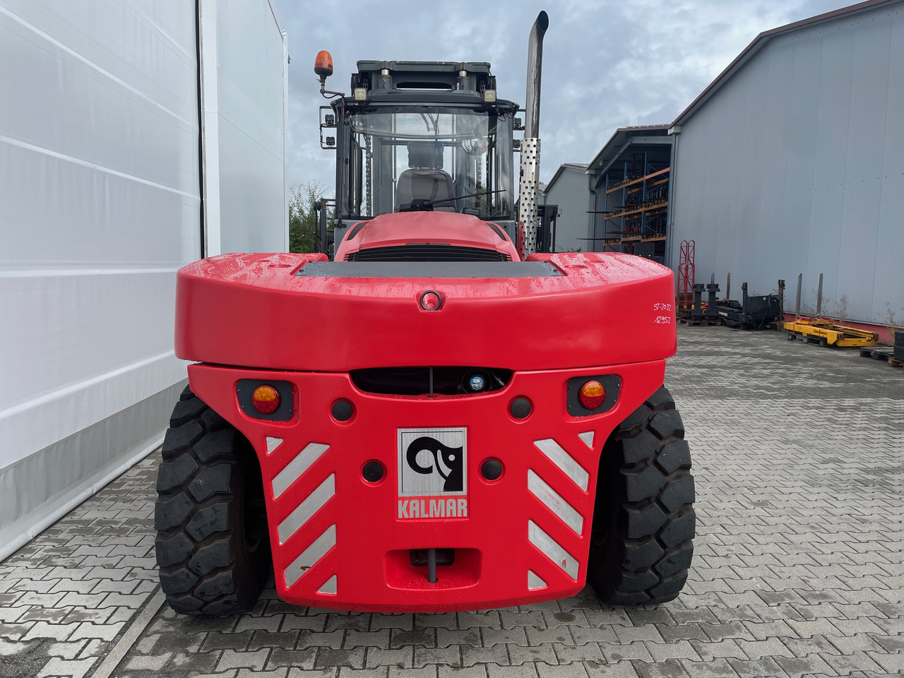 Kalmar DCG160-12 - رافعة للحاويات: صور 4 Kalmar DCG160-12 - رافعة للحاويات: صور 4