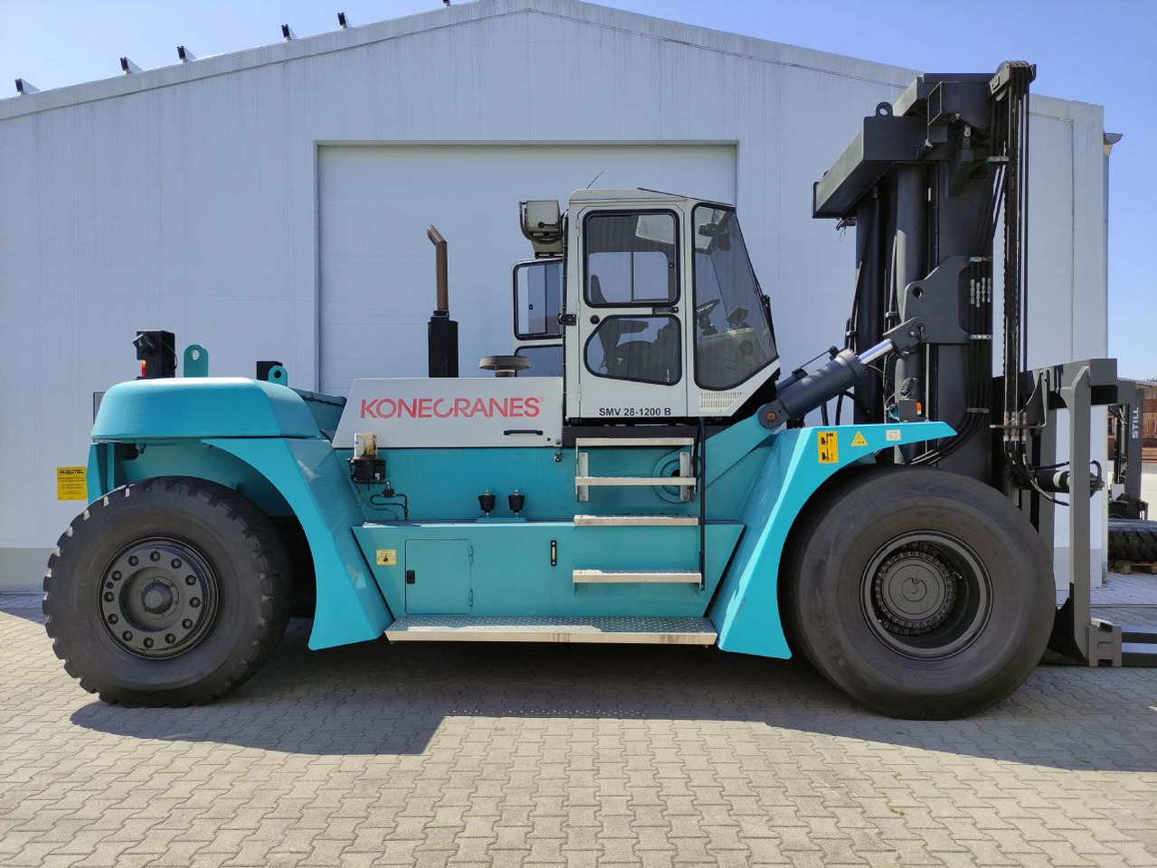 Konecranes SMV 28-1200 B - رافعة شوكية ديزل: صور 3 Konecranes SMV 28-1200 B - رافعة شوكية ديزل: صور 3
