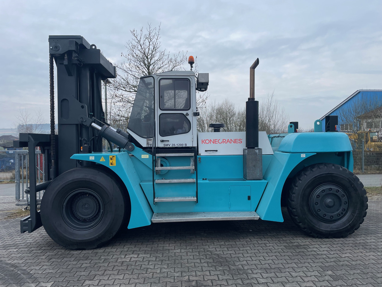 Konecranes SMV 28-1200 B - رافعة شوكية ديزل: صور 1 Konecranes SMV 28-1200 B - رافعة شوكية ديزل: صور 1