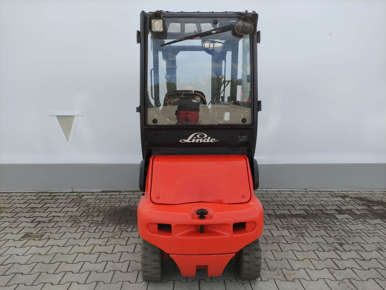 Linde E20-335 - رافعة شوكية كهربائية: صور 4 Linde E20-335 - رافعة شوكية كهربائية: صور 4