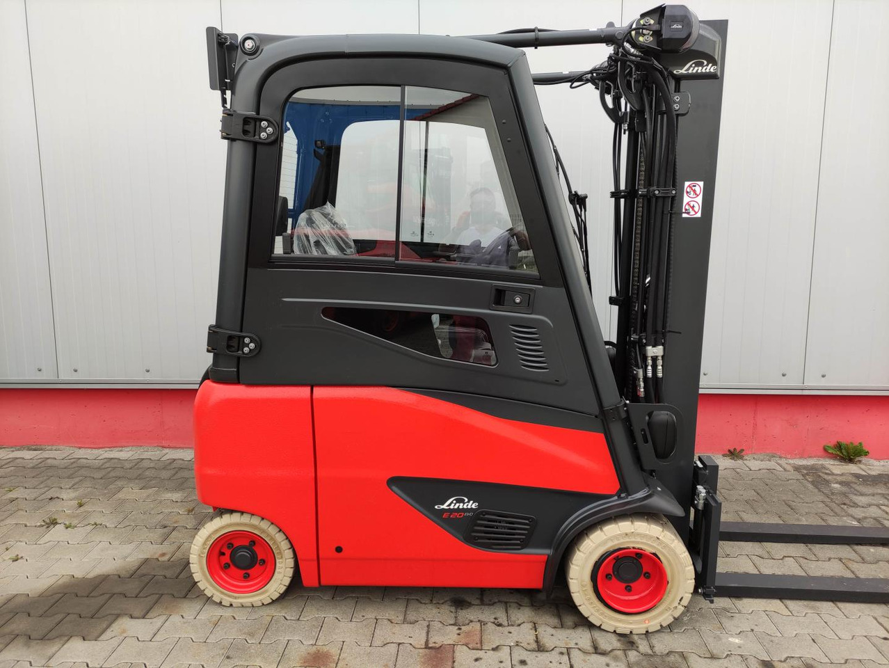 Linde E20PH-02-386-EVO *Batterie NEU* - رافعة شوكية كهربائية: صور 2 Linde E20PH-02-386-EVO *Batterie NEU* - رافعة شوكية كهربائية: صور 2