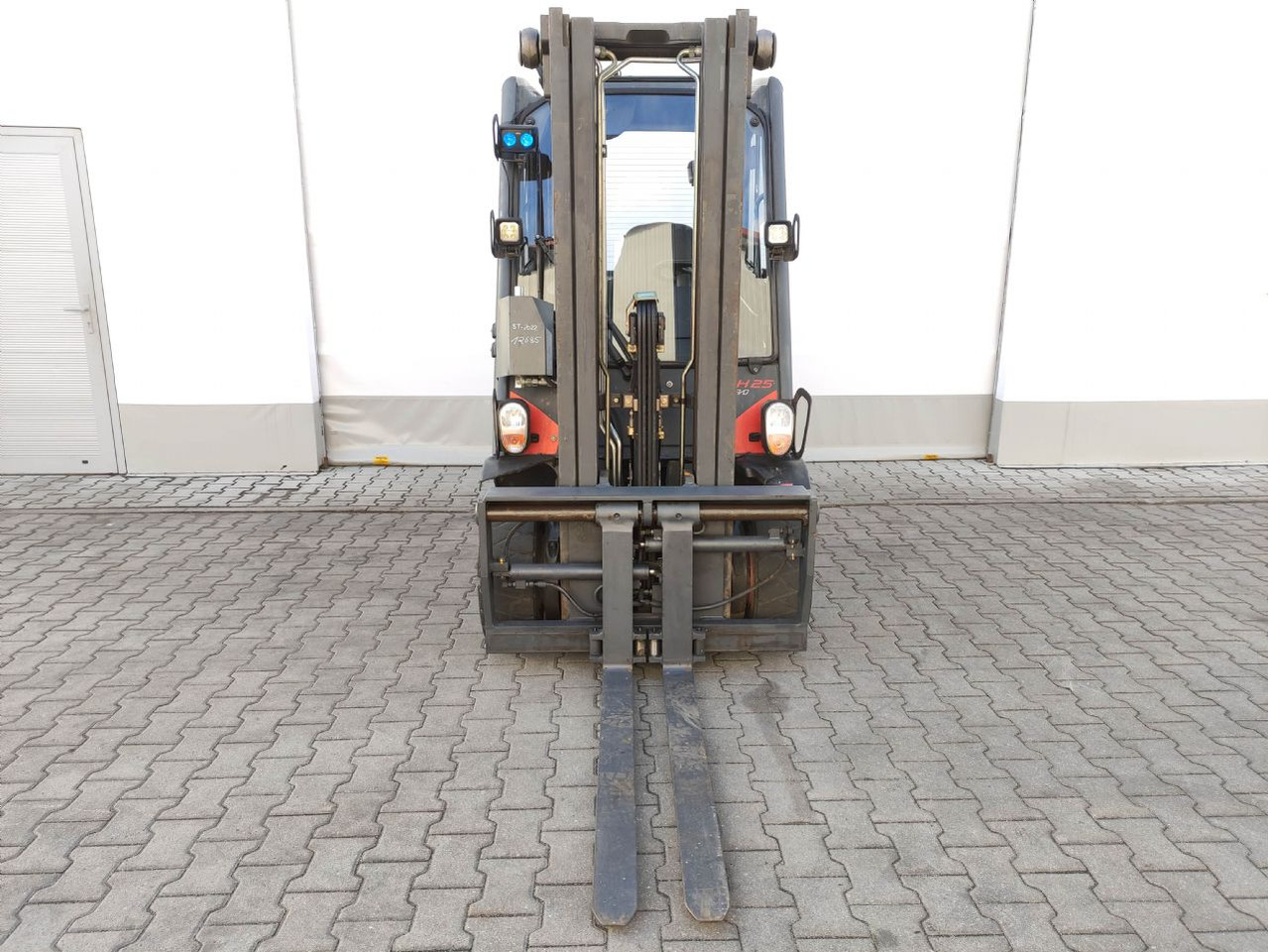 Linde H25D-02-392 EVO - رافعة شوكية ديزل: صور 5 Linde H25D-02-392 EVO - رافعة شوكية ديزل: صور 5