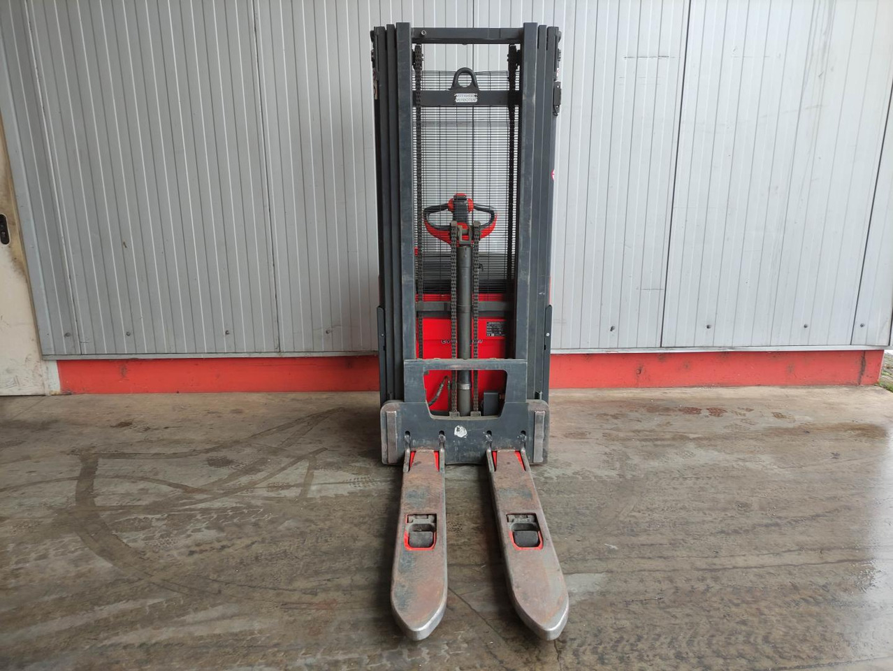 Linde L14i-1173 (M) - معدات تكديس: صور 3 Linde L14i-1173 (M) - معدات تكديس: صور 3