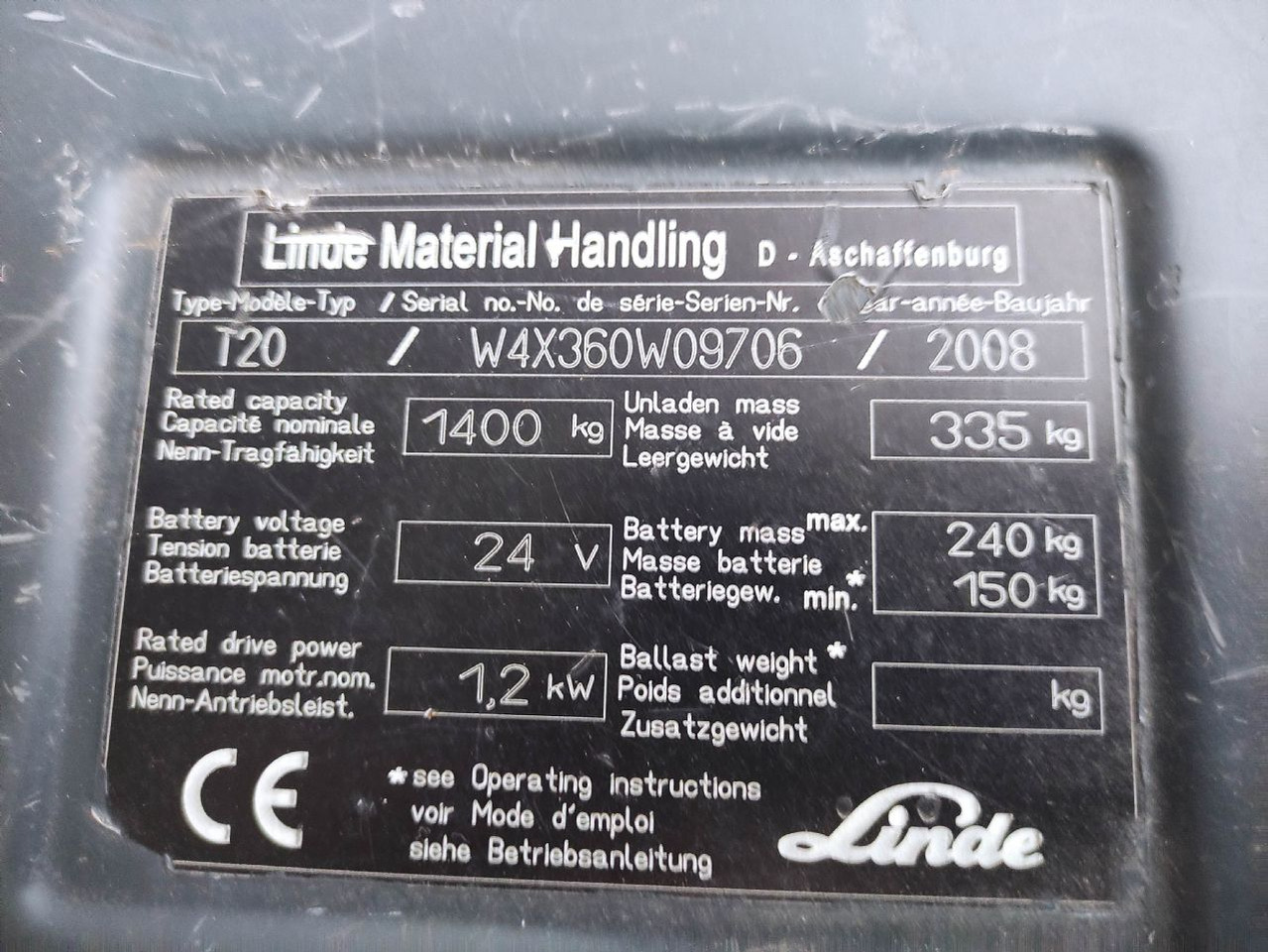 Linde T20-360 - معدات الرفع منخفض المستوى: صور 5 Linde T20-360 - معدات الرفع منخفض المستوى: صور 5