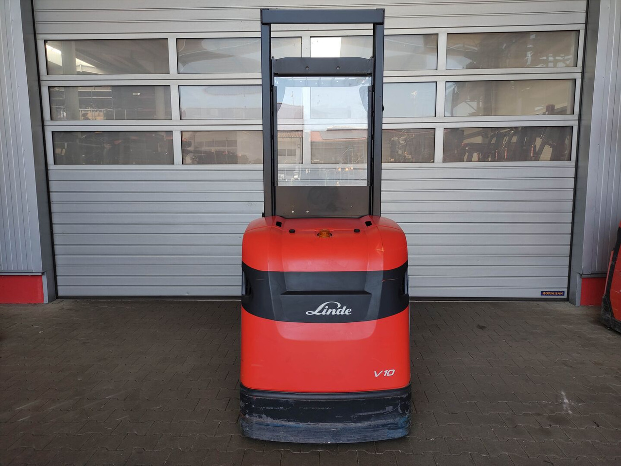 Linde V10-02 - رافعات ترتيب البضائع: صور 4 Linde V10-02 - رافعات ترتيب البضائع: صور 4