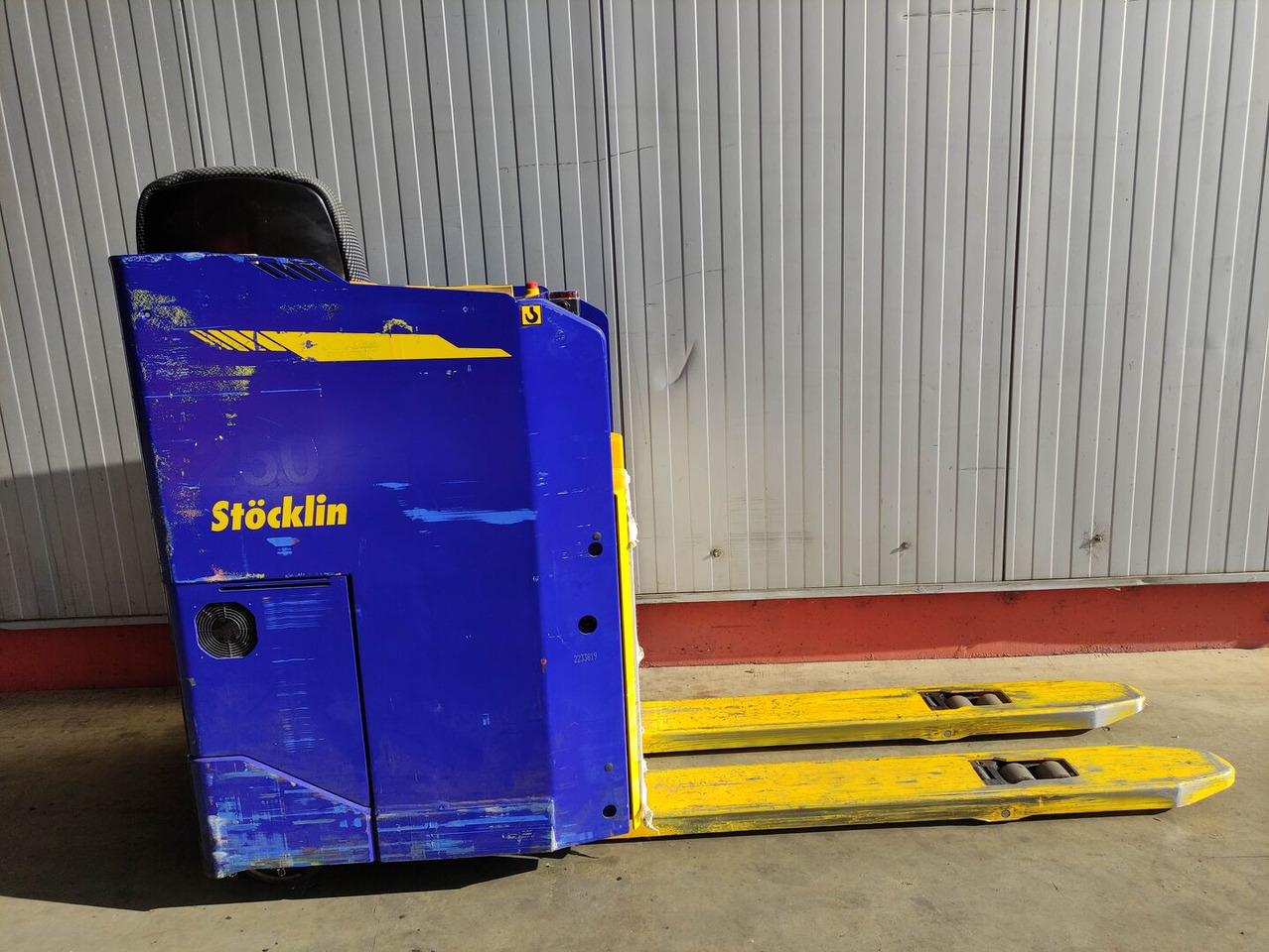 Stöcklin EFP30XXL - معدات الرفع منخفض المستوى: صور 2 Stöcklin EFP30XXL - معدات الرفع منخفض المستوى: صور 2