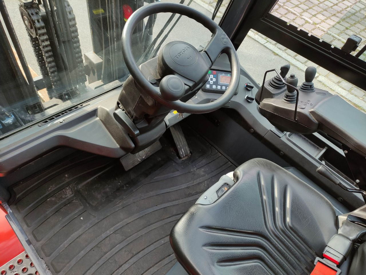 Toyota 9FBH80T900 - رافعة شوكية كهربائية: صور 5 Toyota 9FBH80T900 - رافعة شوكية كهربائية: صور 5