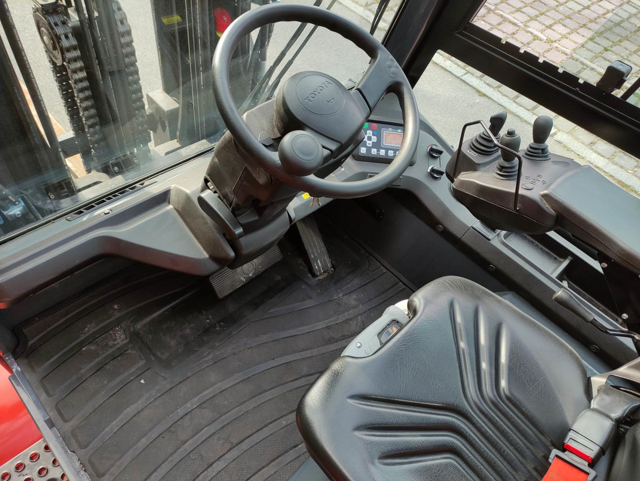 Toyota 9FBH80T900 - رافعة شوكية كهربائية: صور 5 Toyota 9FBH80T900 - رافعة شوكية كهربائية: صور 5