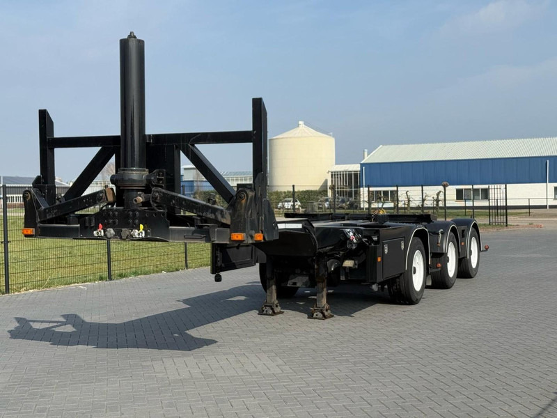 D-Tec CTD-41-03D TIPPER, CONTAINER, STEERING, LIFT AXLE. - شاحنات الحاويات/ جسم علوي قابل للتغيير نصف مقطورة: صور 1 D-Tec CTD-41-03D TIPPER, CONTAINER, STEERING, LIFT AXLE. - شاحنات الحاويات/ جسم علوي قابل للتغيير نصف مقطورة: صور 1