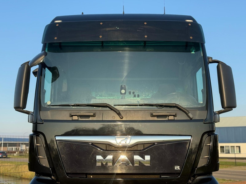 MAN TGX 18.440 NL TRUCK, ALCOA WHEELS, 2X TANK. - شاحنة جرار: صور 4 MAN TGX 18.440 NL TRUCK, ALCOA WHEELS, 2X TANK. - شاحنة جرار: صور 4
