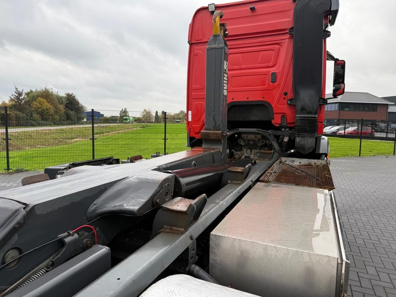 شاحنة ذات الخطاف Mercedes-Benz ACTROS HAAKARM SYSTEEM, GOEDE STAAT, OMVORMER, 616.802 KM.: صور 18 شاحنة ذات الخطاف Mercedes-Benz ACTROS HAAKARM SYSTEEM, GOEDE STAAT, OMVORMER, 616.802 KM.: صور 18