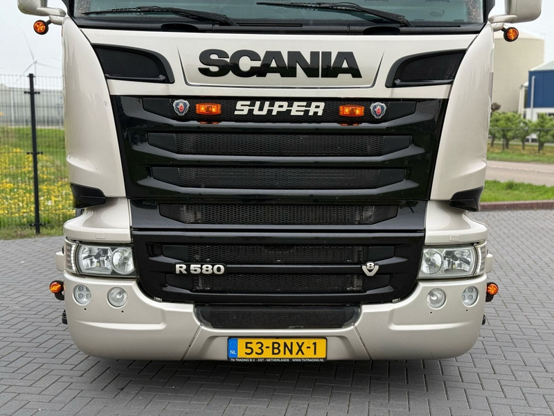 Scania R 580 SHOWTRUCK, VOLLUCHT, VOL SPOILER, RETARDER, SCHUIFSCHOTEL. - شاحنة جرار: صور 5 Scania R 580 SHOWTRUCK, VOLLUCHT, VOL SPOILER, RETARDER, SCHUIFSCHOTEL. - شاحنة جرار: صور 5