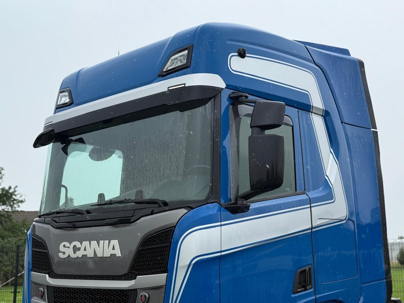 Scania R450 NGS PTO, HYDRAULIEK, ALCOAS, 4 PUNTS LUCHTVERING, PARK COOL. - شاحنة جرار: صور 4 Scania R450 NGS PTO, HYDRAULIEK, ALCOAS, 4 PUNTS LUCHTVERING, PARK COOL. - شاحنة جرار: صور 4