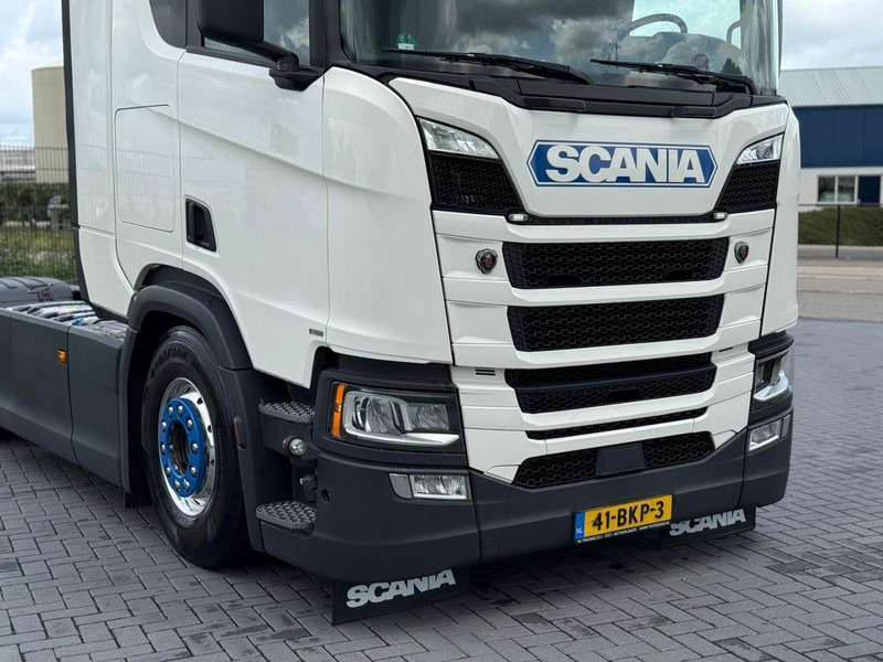 Scania R450 VOL LUCHT, SMART TACHO 2, ALCOA, RETARDER, LEER, VOL VOL! - شاحنة جرار: صور 4 Scania R450 VOL LUCHT, SMART TACHO 2, ALCOA, RETARDER, LEER, VOL VOL! - شاحنة جرار: صور 4
