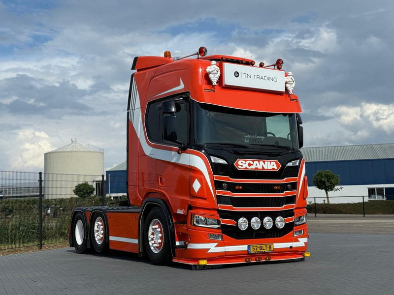 Scania R500 SHOWTRUCK, VOLLUCHT, PTO/HYDRAULIEK, RETARDER, 6X2/4. - شاحنة جرار: صور 1 Scania R500 SHOWTRUCK, VOLLUCHT, PTO/HYDRAULIEK, RETARDER, 6X2/4. - شاحنة جرار: صور 1